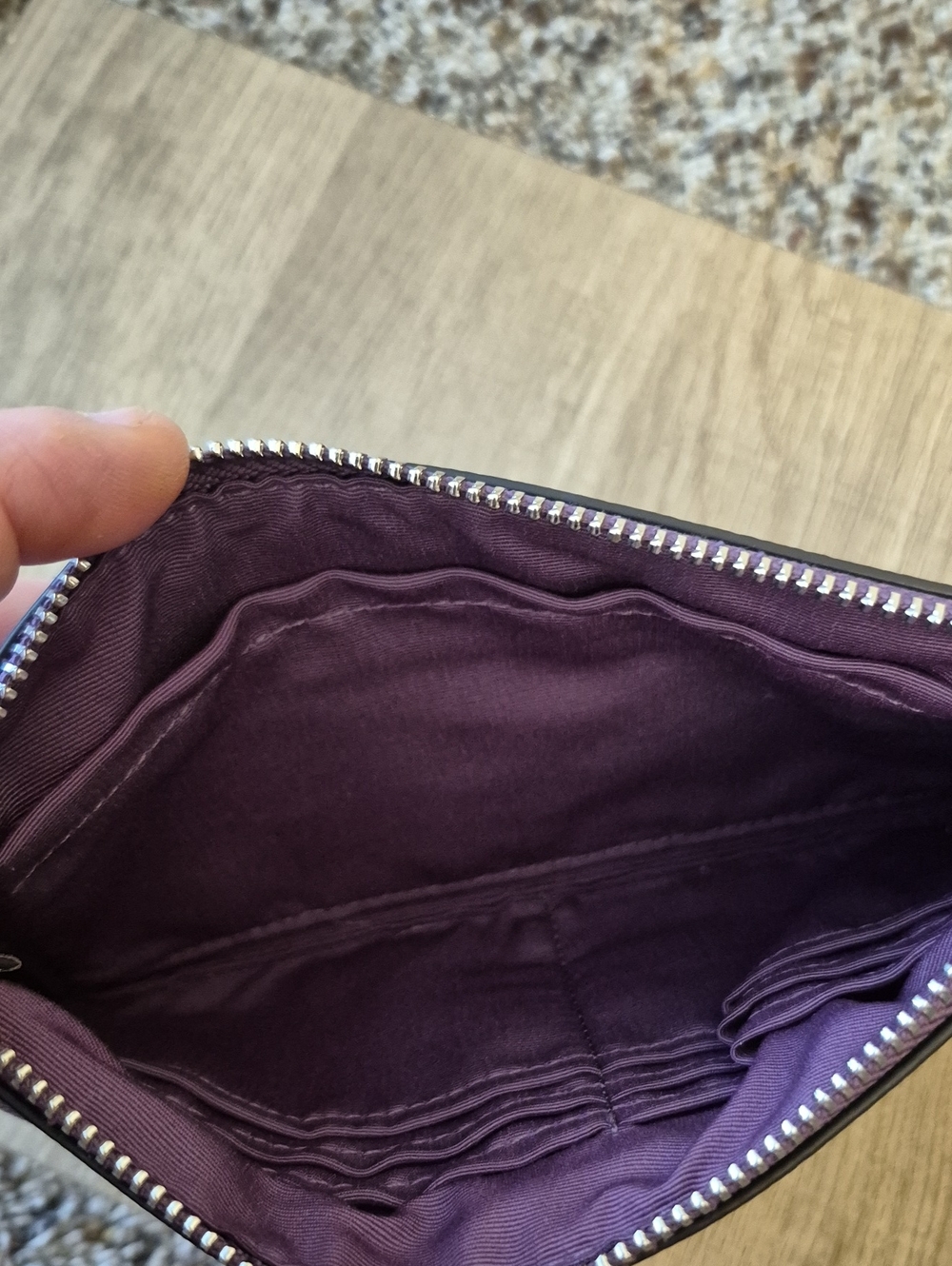 PLUM color COACH Corner Zip WRISTLET - Picture 3 of 4